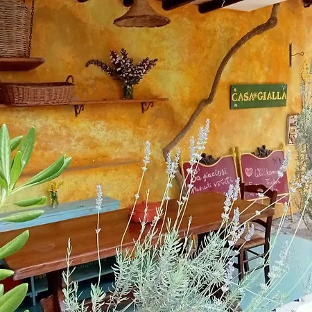Agriturismo Casa Gialla Farm stay Lipari (Isola Lipari)