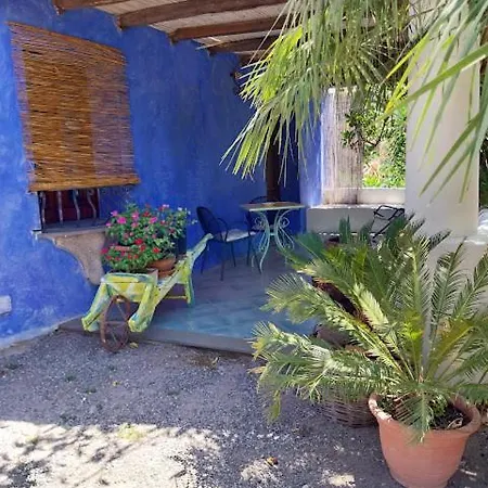 Farm stay Agriturismo Casa Gialla *