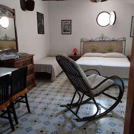 Agriturismo Casa Gialla Farm stay