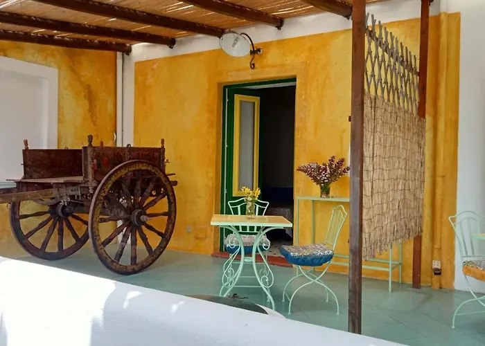 Casa Gialla Farm stay Lipari (Isola Lipari)
