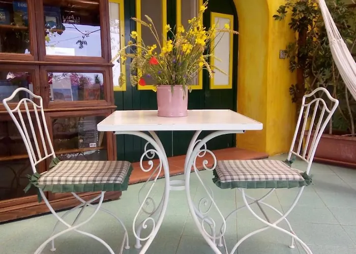 Casa Gialla Farm stay