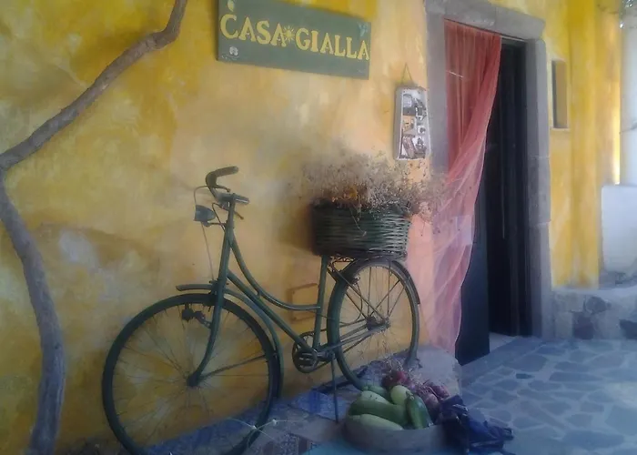 Casa Gialla Farm stay Lipari (Isola Lipari)